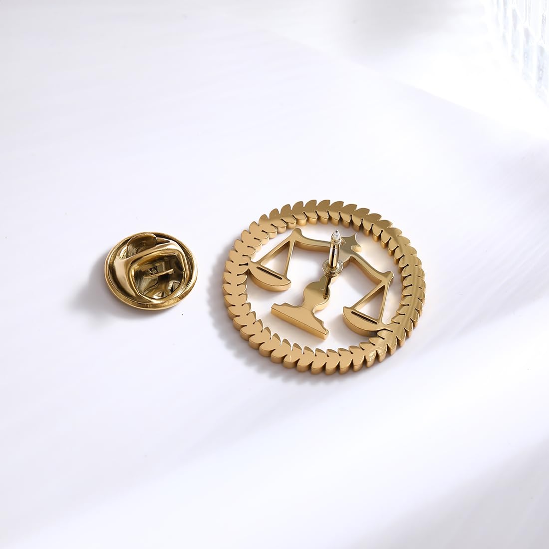 Metal Balance Badges Suit Brooch Libra Scales Brooches For Men (2pcs silver)