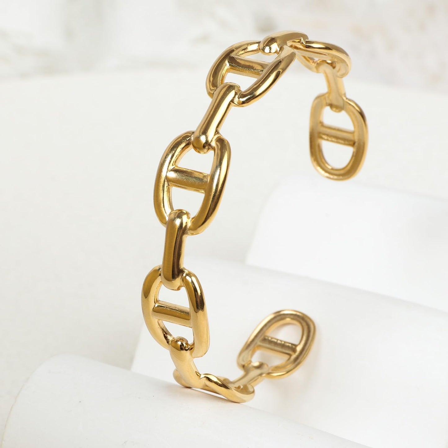 TaYolnFaSo Leaf Cuff Bangle Bracelet for Women 18k Gold Plated Adjustable Wrist Bangle Cuff Bracelets Jewelry Gift for Wife Girlfriend Mother Wedding Prom Birthday Gift