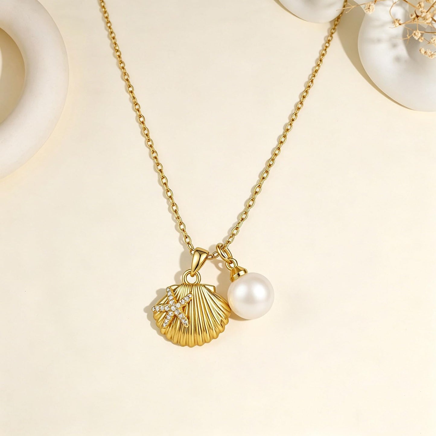 Gold Seashell Starfish Necklace for Women Pearl Starfish Shell Pendant Necklace Boho Conch Necklaces Summer Beach Jewelry (Conch)