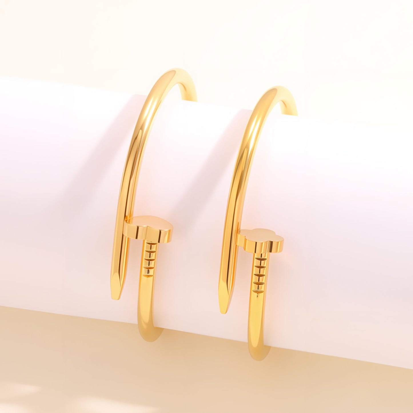 Acnode Gold Bangle Bracelets for Women -2PCS Friendship & Love Bangle Bracelet Clover Nail Bracelet Stack Set Trendy Non-Tarnish Stainless Steel Jewelry Gifts for Mom Wife Her
