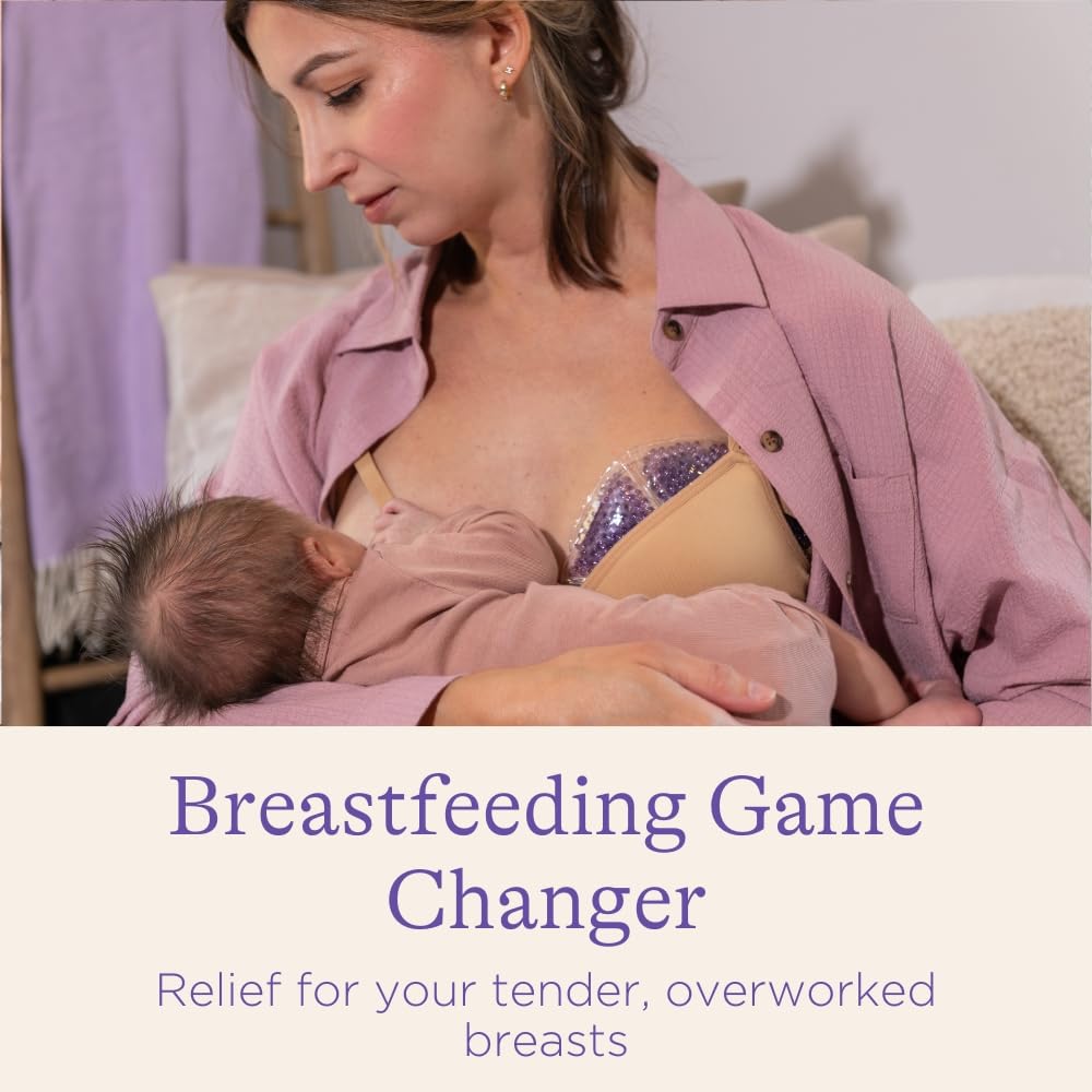 Lansinoh Breast Therapy Packs, Hot and Cold, 4 Pack | Includes 2 Soft Covers | Postpartum Essentials | Relieves Nipple Pain | Breastfeeding Aid