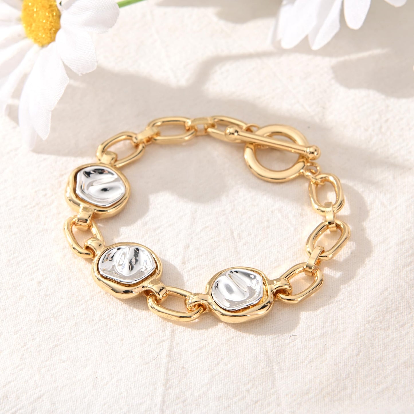 Ginyejly 14K Gold and Silver Plated Special Cain Link with Toggle Clasp Closure in Daily or Party for Women Fashion Jewelry Gifts (round&gold chain)