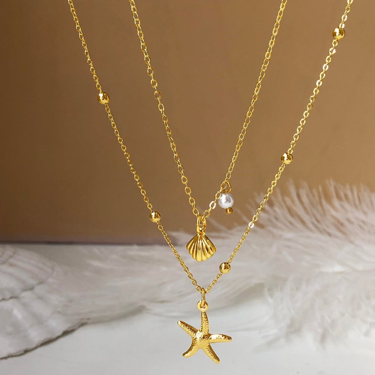 Zeffy Seashell Necklace for Women Dainty Stack Layered 14K Gold Plated Shell Starfish Pearl Pendant Charm Necklace Dainty Cute Non Tarnish Double Chain Necklace Set Jewelry for Summer Beach Vacation