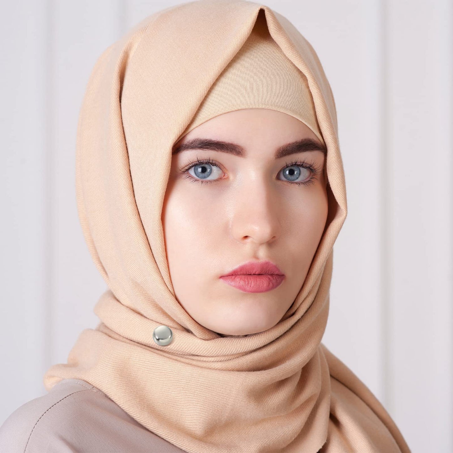 8 Pairs Strong Hijab Magnets Multi-use Pinless Hijab Pins Women for Scarf Dress Cleavage Muslim Magnetic Buttons Veil Pins(Light Style)