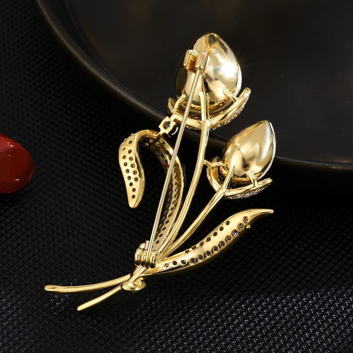 EMEGCY Tulip Brooch Pin Tulip Pin Rhinestone Brooches 18k Gold Plated Tulips Lapel Pin Crystal Flower Jewelry for Women Dress Accessories Birthday Christmas Gift