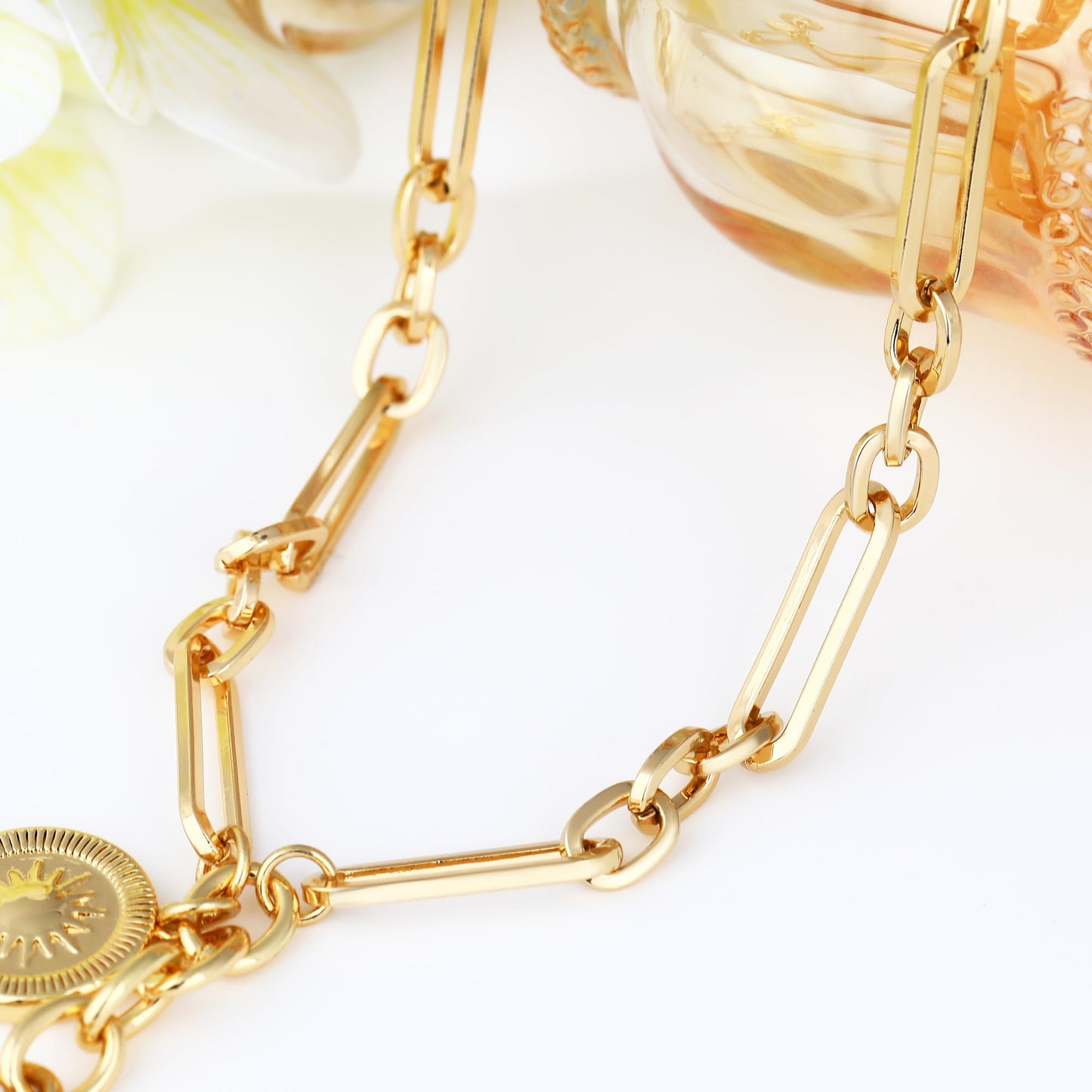 BONJOULRY 18K Gold Plated Chunky Heart Necklace for Women, Gold Heart Necklace Trendy Non Tarnish Statement Sunflower Pendant Charm Jewelry Birthday Gifts for Women