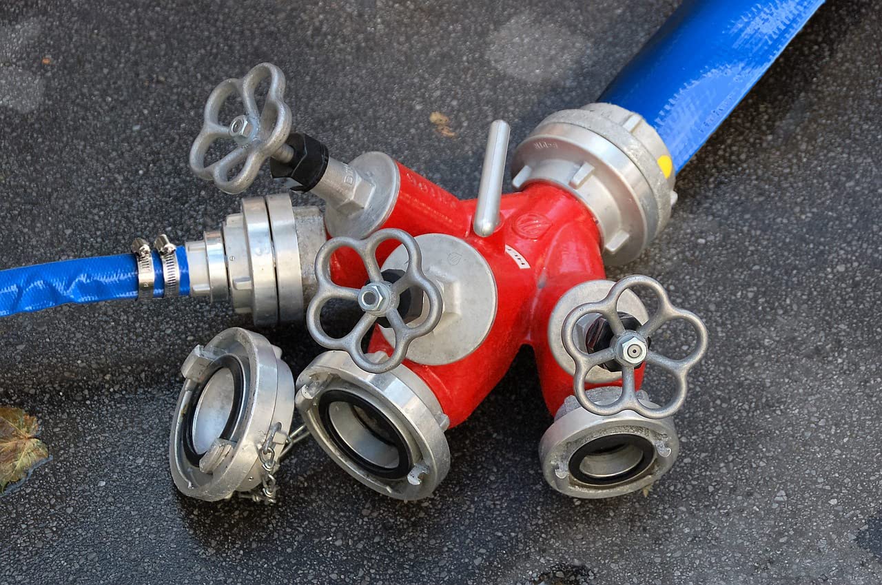 1 Inch Backwash Hose - 25Ft Heavy Duty Flat Discharge, Weather & Burst Resistant, Best Hose for Inground Pools & Pool Filter/Drain