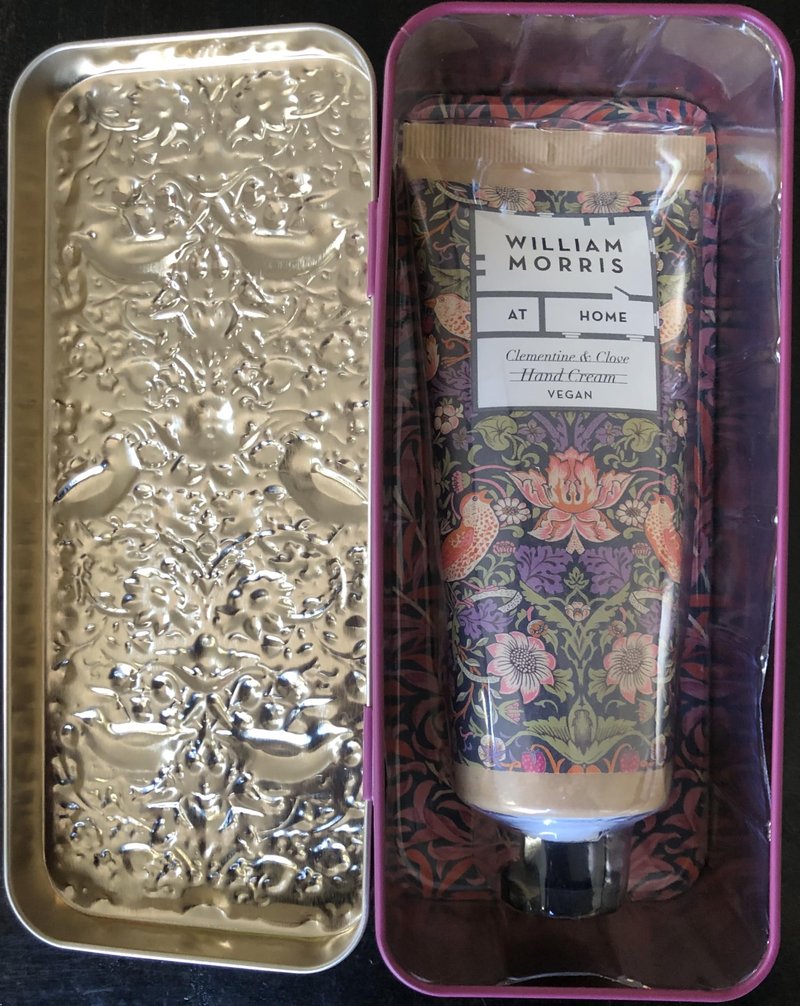 Heathcote & Ivory William Morris at Home Strawberry Thief Clementine & Clove Hand Cream Tin 100ml