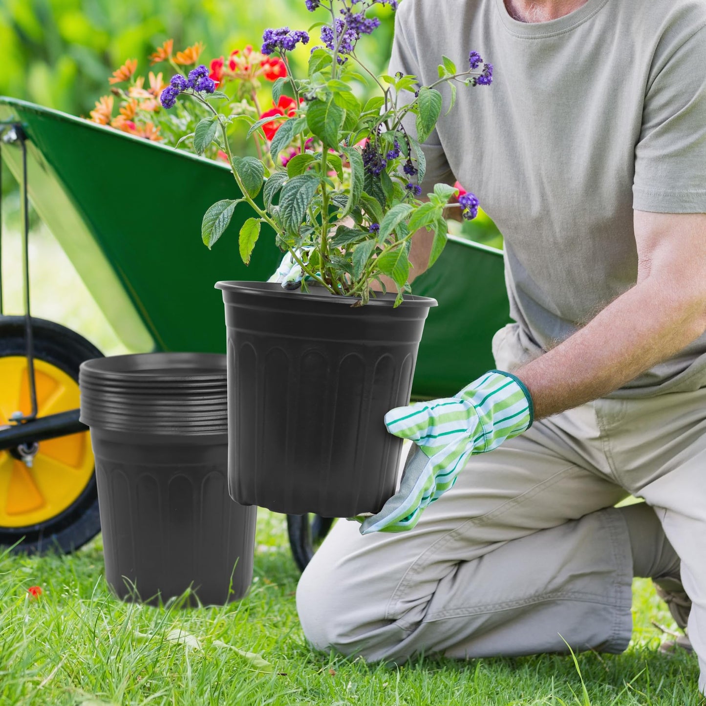 SLMKHHU 50 Pcs 2 Gallon Nursery Pots,Thickened Soft Plastic Plant Pots with Holes,Garden Flower Seedling Pot Container for Seedling,Cuttings,Transplanting (Black)