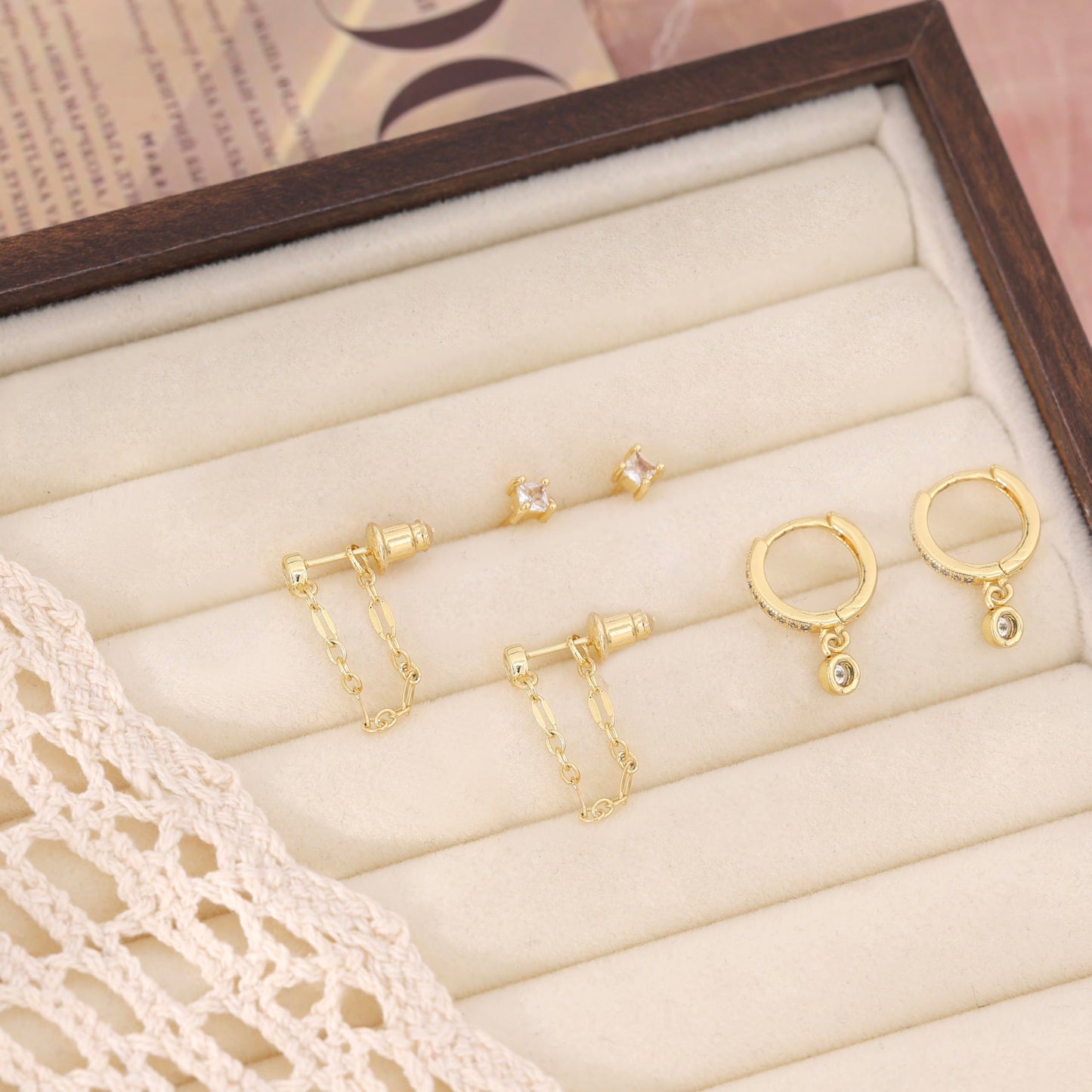 SELFROSE Gold Earrings Set For Women,Dainty Huggie Earring Stack 14K Gold Plated Chain Earrings Hypoallergenic Drop Dangle Earrings for Women Trendy Cute Fashion Small Hoops Fashion Jewelry