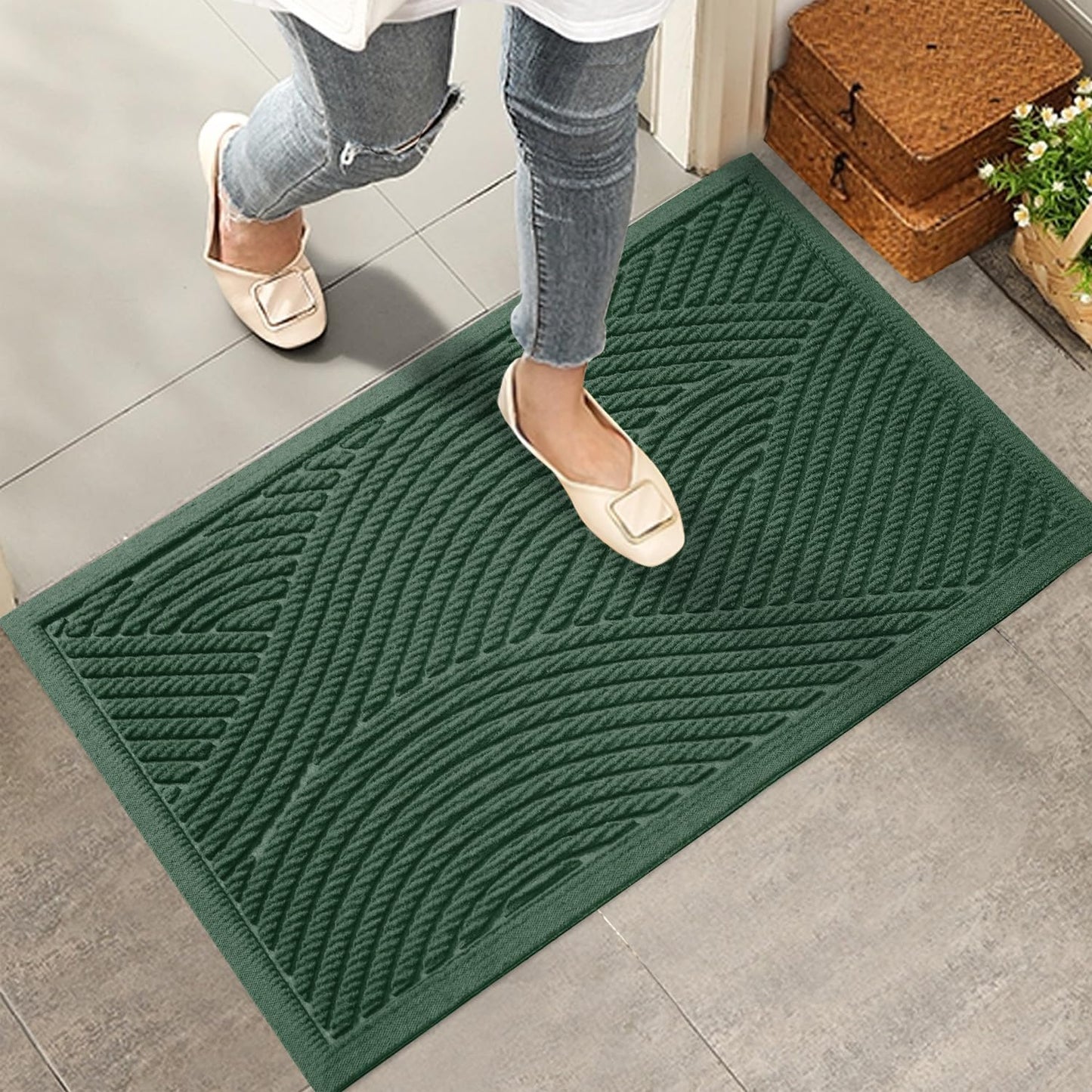 HIYARD Sturdy Front Door Mat, Absorbent Muddy Dirt Resist Welcome Door Mats Outdoor Indoor, Stain and Fade Resistant, Non-Slip Backing Entry Mat Low Profile Doormat for Entryway, 29Ã17, Green