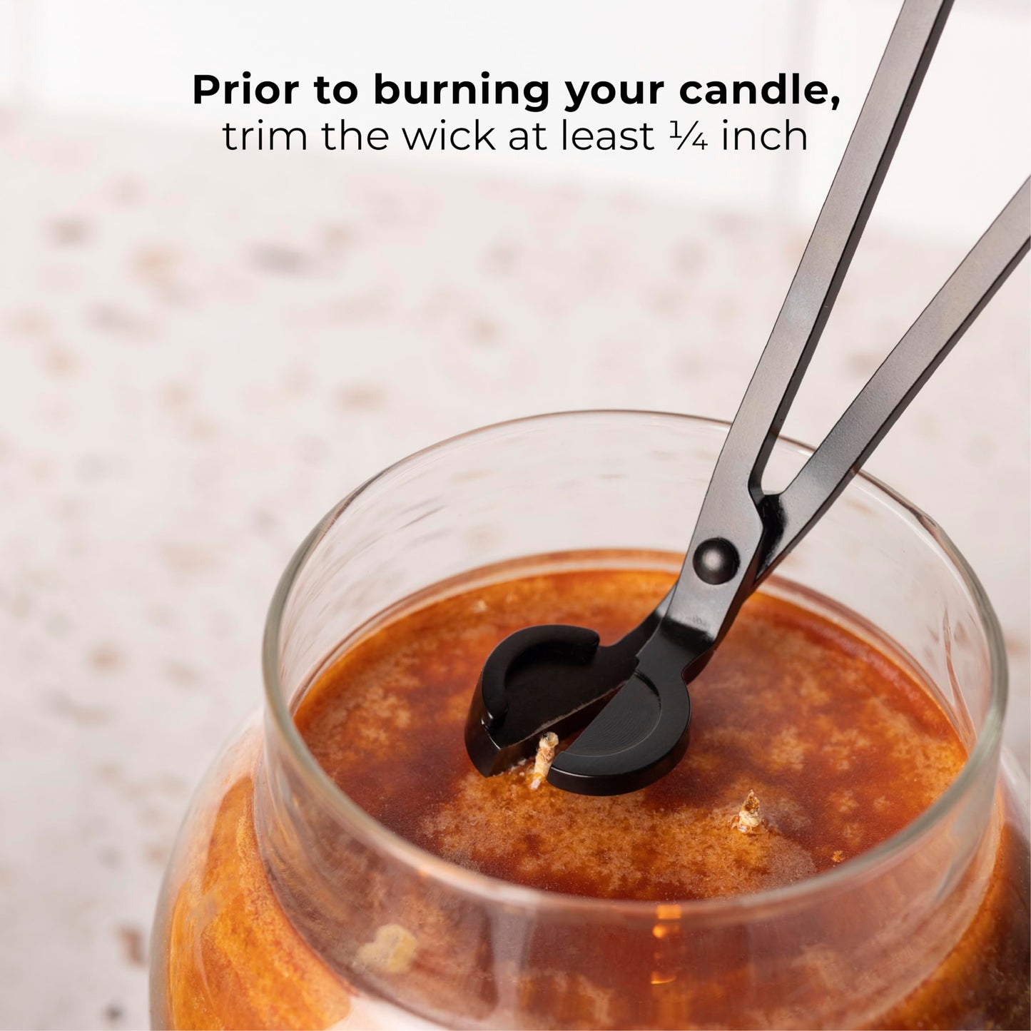 A Cheerful Giver - Warm & Gooey Cinnamon Buns Scented Glass Jar Candle (24 oz) with Lid & True to Life Fragrance Made in USA