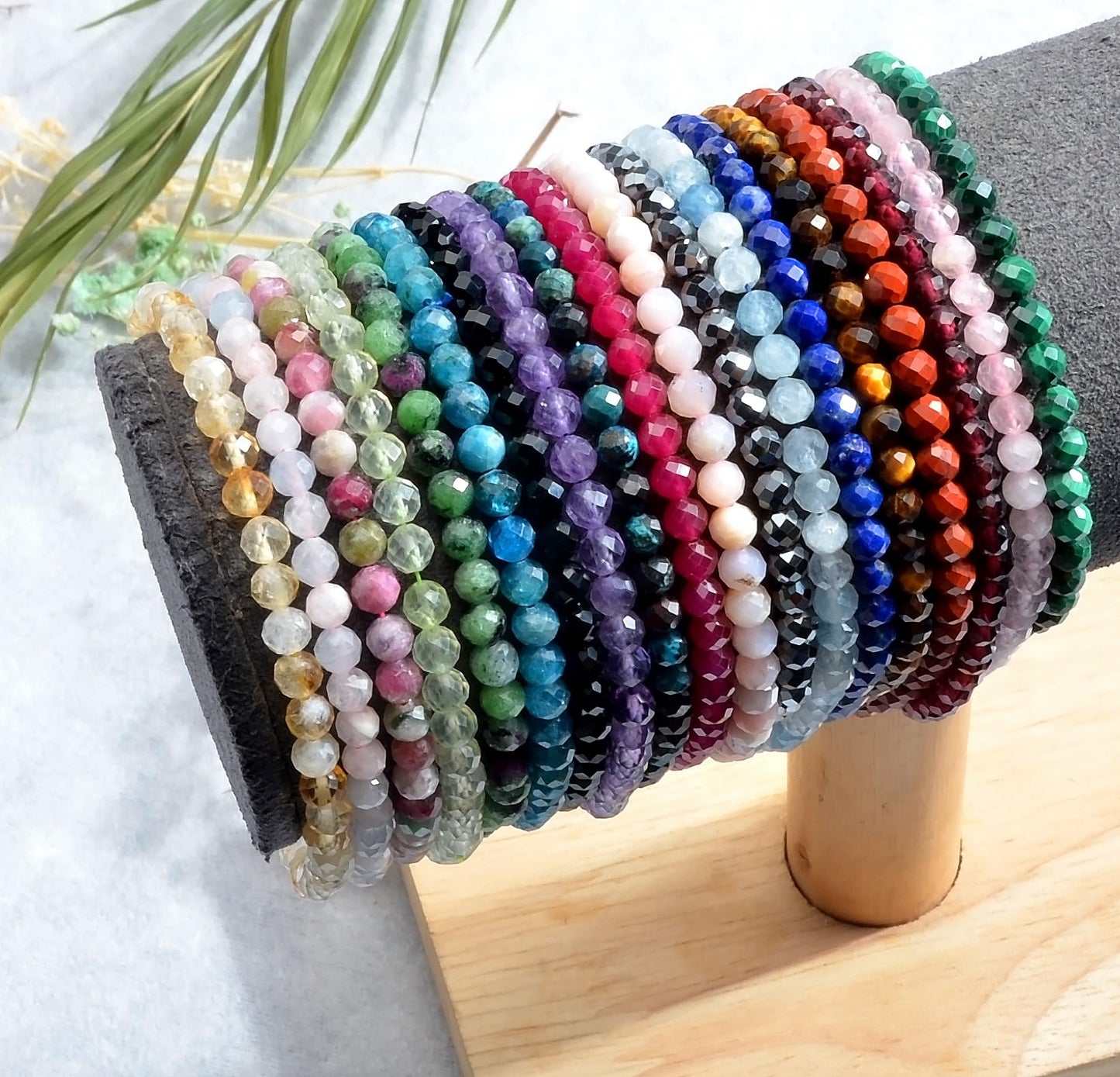 MASSIVE BEADS Natural Genuine Gemstone Beads Healing Crystal Chakra Reiki Jewelry Faceted Round Beads Bracelets (Malachite, 3mm)