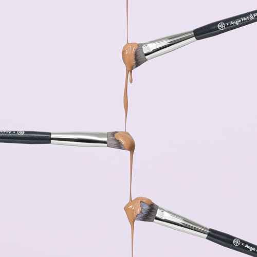 BK BEAUTY BRUSHES - ANGIE HOT & FLASHY A506 CONCEALER - Viral "Kitten Paw" Face Brush - Under-Eye Concealing and Contouring - Makeup Brushes