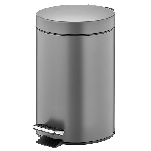 mDesign Pedal Bin â Metal Waste Bin with Pedal, Lid and Plastic Bucket Insert â for Bathroom, Kitchen, and Office â 3 Litre Household Rubbish Bin with Ergonomic Design â Graphite Grey