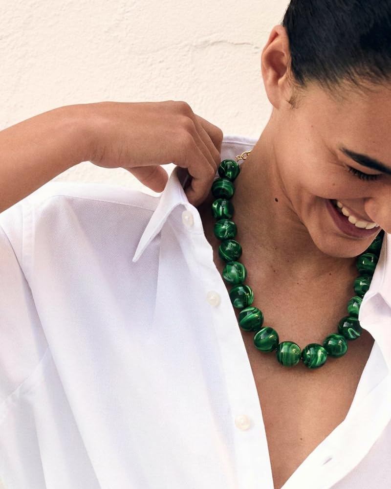 FAUTHENTICUTE Emerald Green Choker Necklace for Women Chunky Boho Beaded Statement Necklaces Adjustable Large Round Resin Bead Strand Necklace Trendy Summer Beach Jewelry Gift