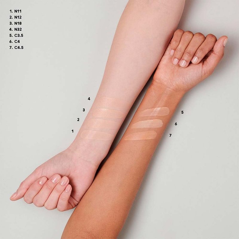 M.A.C Cosmetics Studio Radiance Serum-Powered Foundation - C4 (Light neutral golden with peachy undertone) - 1 fl oz / 30 mL