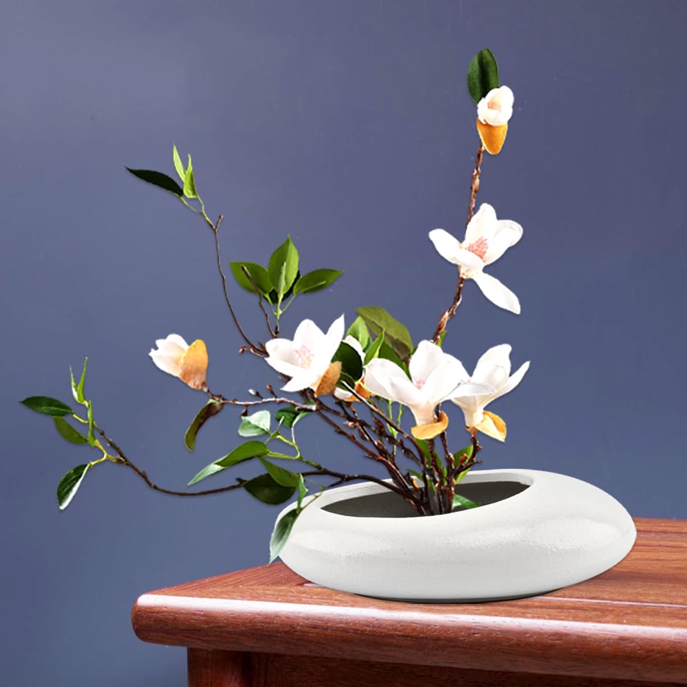 Flower Frog Vase Kit, Japanese Ikebana Flower Arrangement with 1.57 Inch Kenzan Ceramic White Pebble Shaped Bowl, 2-in-1 Flowers Arrangement Kenzan Needle Straightening Tool(Color:White)