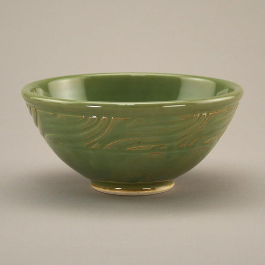 AMACO Potter's Choice PC-46 Lustrous Jade Green High Fire Glaze Pint, 16 oz. (473 mL), Layerable Mid-High Fire Cone 5-6 (PC) Liquid Ceramic Pottery Glaze for Bisque