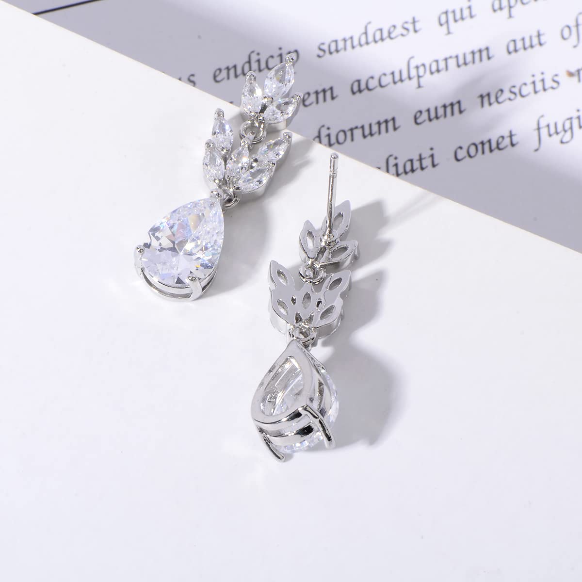 Small Cubic Zirconia Teardrop Wedding Earrings for Brides Birdesmaids Marquise Crystal Bridal Dangle Drop Earrings for Women Prom Jewelry Set