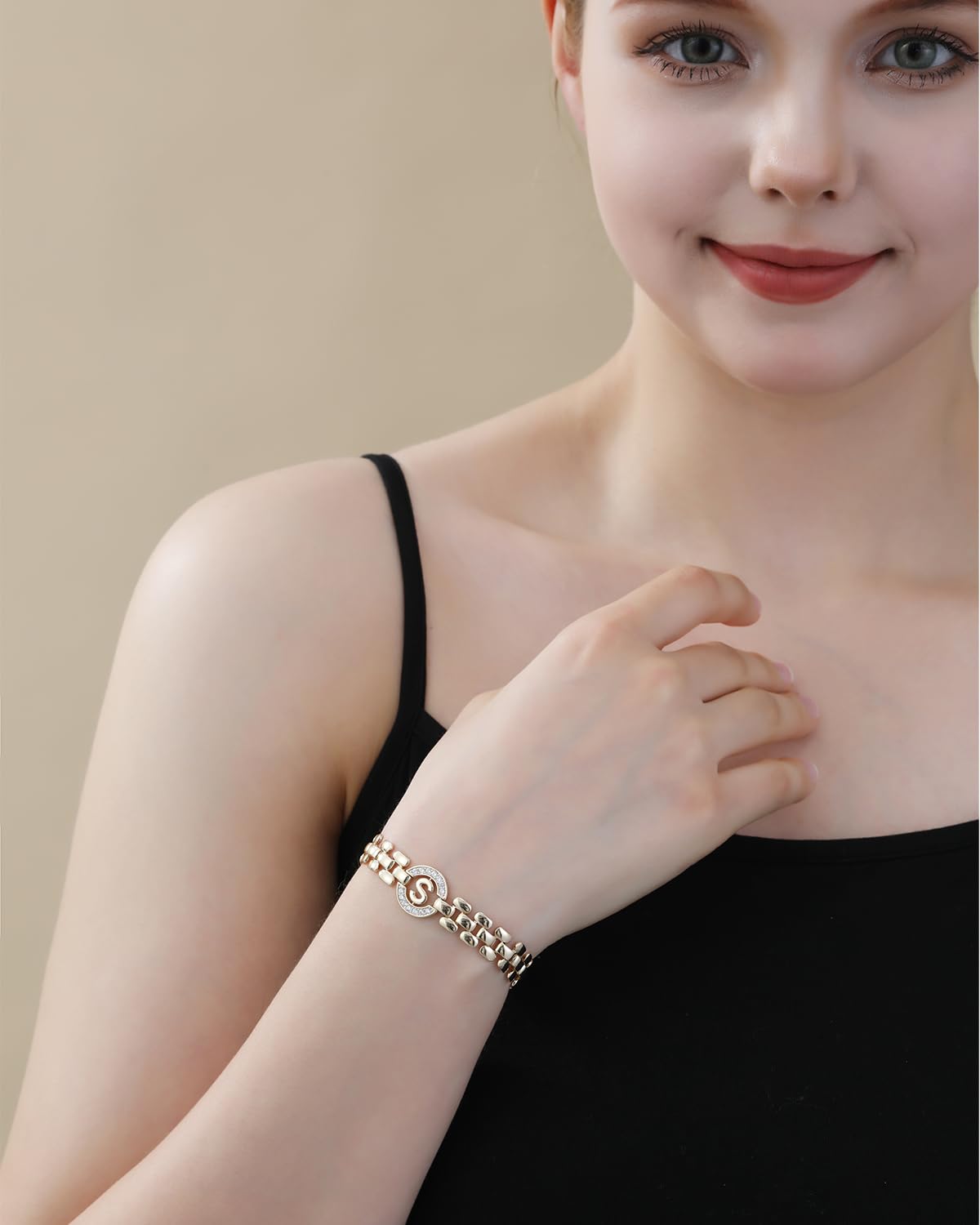 WEDDINEN Initial Bracelet,14K Gold Plated Letter Bracelets for Women, Thick Bangle Wrist Gold Alphabet Bracelet for Women, Christmas Gifts for Women Jewelry Initial Z Charm Chain