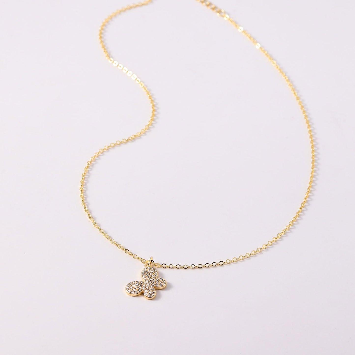 GUOKE Butterfly Necklaces for Women - Dainty Gold Necklace 14K Gold Plated Butterfly Necklace Gold Jewelry for Women