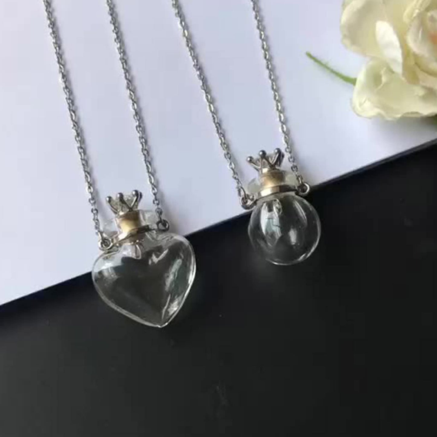 Women Long Necklace Clear Glass Aromatic Water Essential Oil Diffuser Bottle Natural Crystal Pendant for Girl Essential Oil Necklaces for