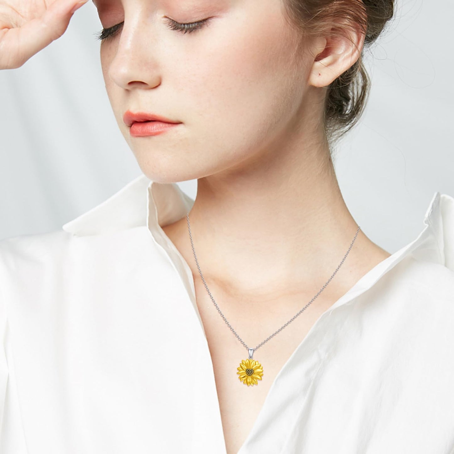 Silikepa Sunflower Necklace for Women 925 Sterling Silver Gold Sunflower Pendant Necklace You Are My Sunshine Pendant Flower Jewelry Gift for Women