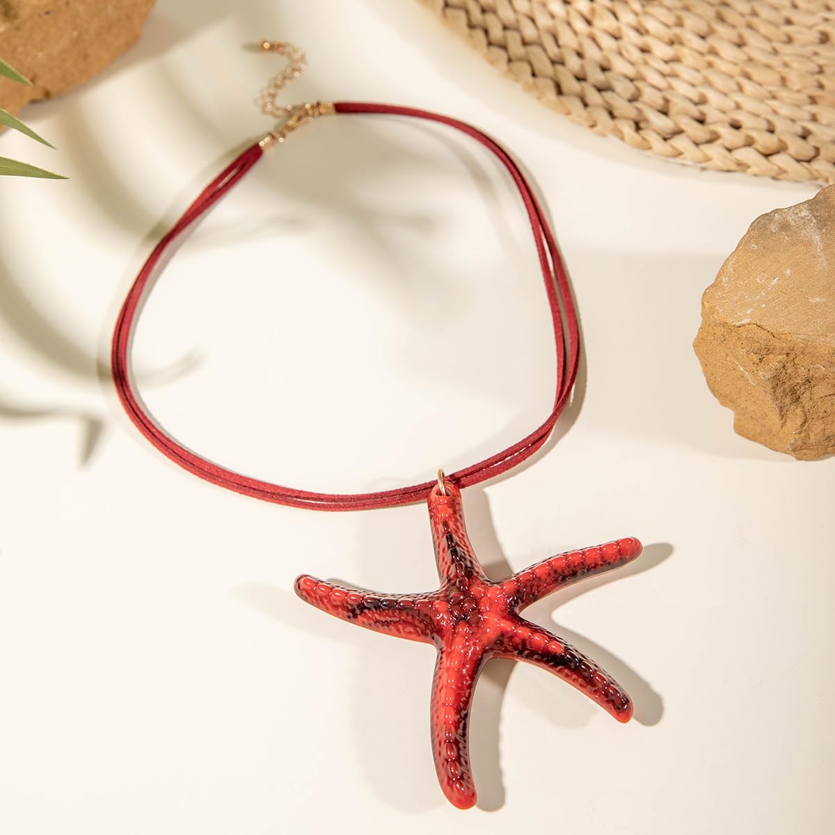 Large Starfish Shell Necklace for Women Bohemian Starfish Pendant Necklace Dainty Coastal Jewelry Summer Sea Vacation Necklaces Adjustable Shell Necklaces Summer Beach Surfer Jewelry Outfits Accessories (Red)