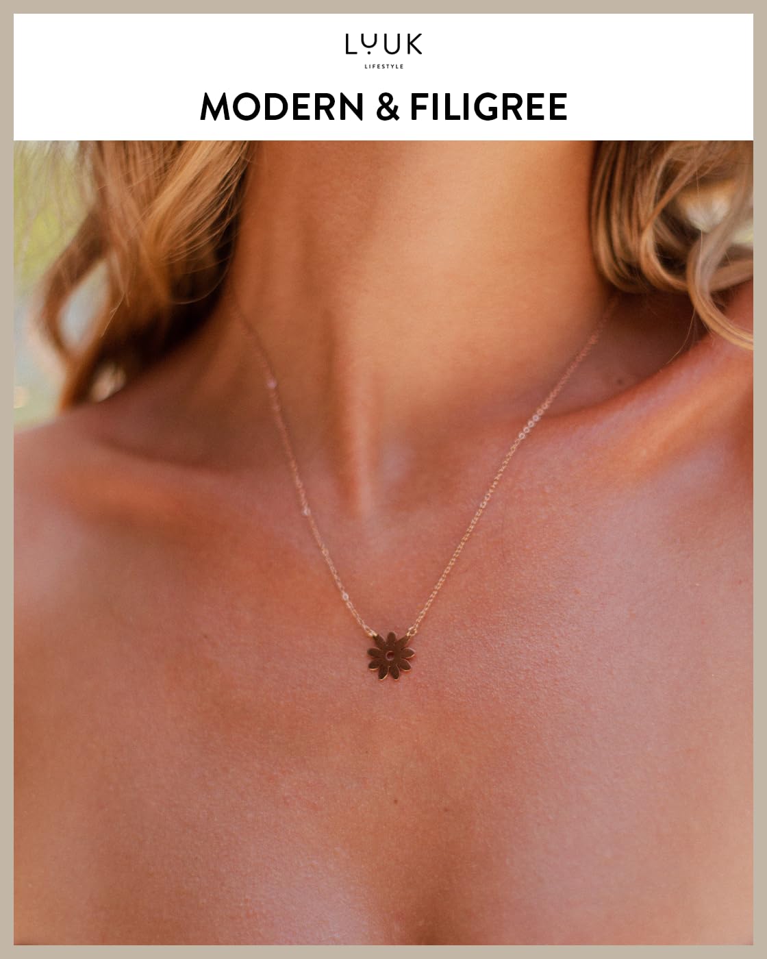 LUUK LIFESTYLE Adjustable Flower pendant necklace, 19Inches sturdy thin chain, waterproof, non-tarnish, Gift for holiday season, women, friend, daughter, dainty trendy casual aesthetic (Gift Card)