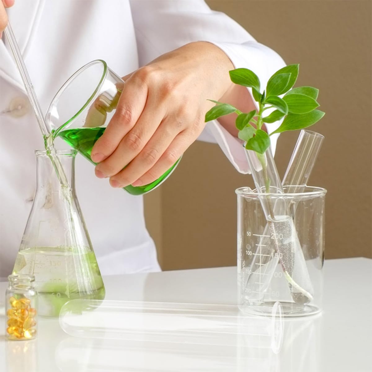 GAROZATION 4pcs Glass Hydroponic Vase Test Tubes 2.5x3x18cm Desktop Propagation Station Plant Terrarium Tubes Glass Planter for Home Décor