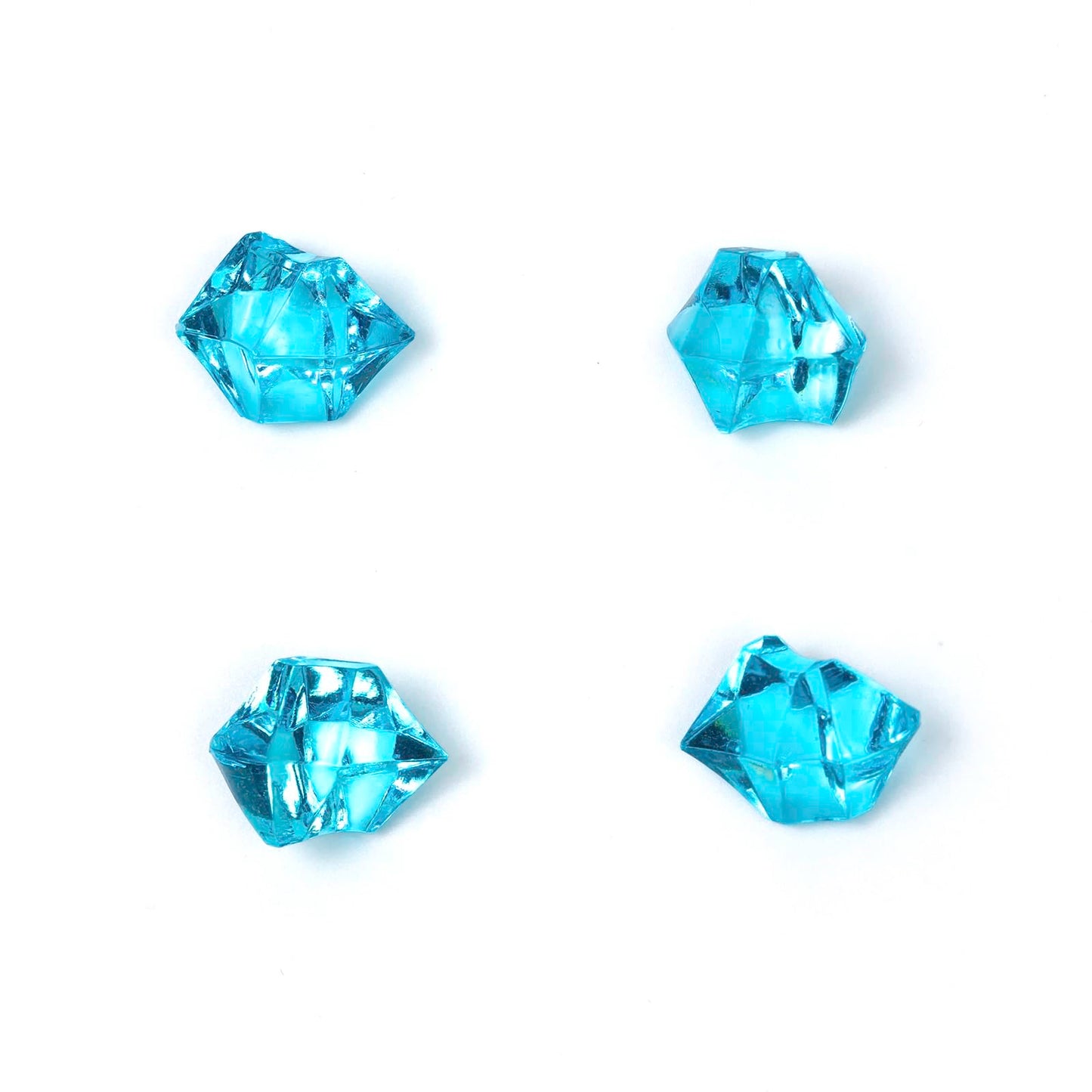 FLJHAYDMJ 250 PCS Blue Fake Ice,0.62x0.86 Inch,1.1 lbs Acrylic Crystal Gemstones for Decoration, Photography, Vase Filling, and Parties,Non-Toxic and Reusable