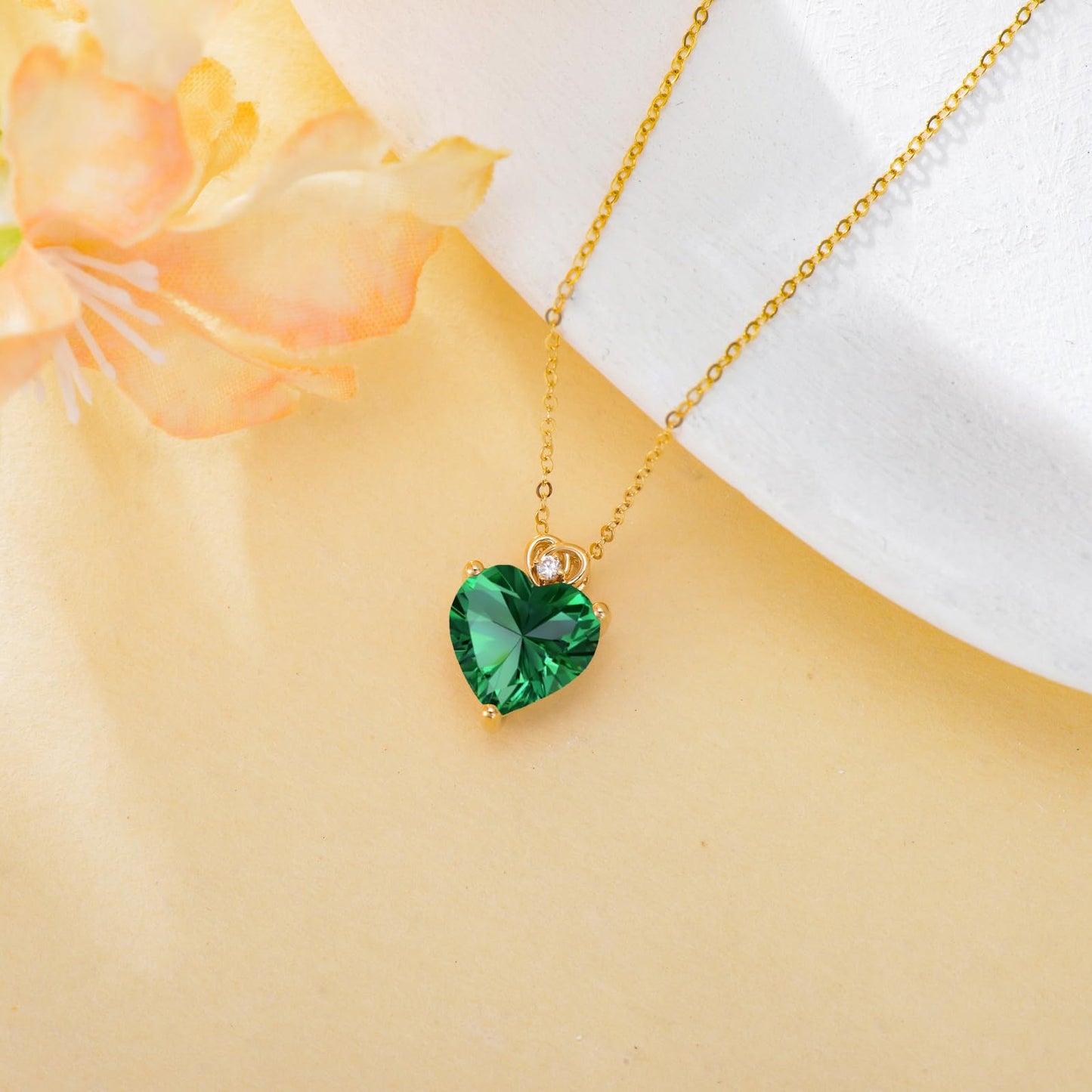 NFYBD 14k Gold Love Heart Emerald Birthstone Pendant Necklace for Women 3 Carat Heart-cut Created Gemstone Anniversary Birthday Mother's Day Necklaces for Her 16+1+1 inch-May