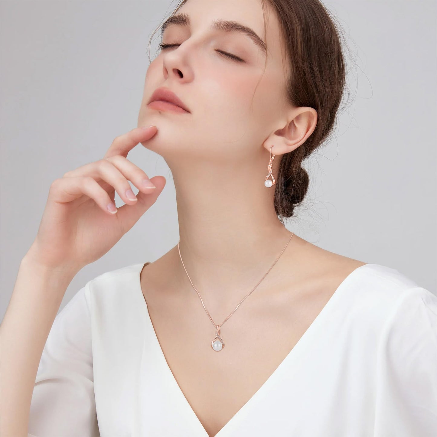 Inpasne 18K Rose Gold Plated Freshwater Pearl Necklace and Earrings Set for Women 925 Sterling Silver Pearl Jewelry for Bride Bridesmaid