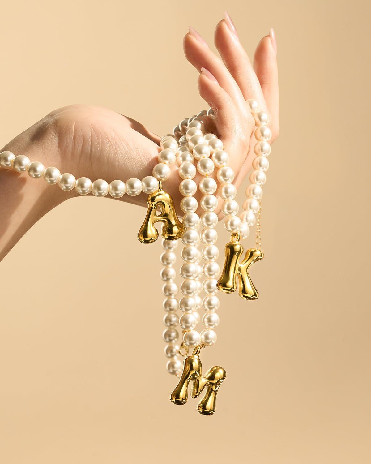 DoDoBeads Pearl Initial Necklace, 18K Gold Plated Stainless Steel Balloon Letter Pendant P, Non-Tarnish Waterproof Chunky Monogram Jewelry Gifts for Women Teens