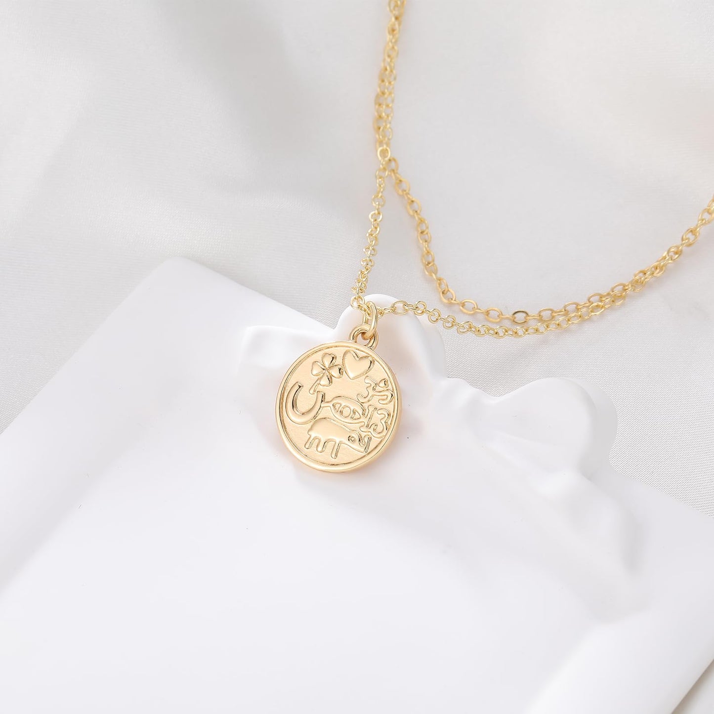 MJartoria Gold Layered Necklaces for Women Trendy Retro Coin Pendant Necklace Dainty Chunky Chain Choker Necklaces for Jewelry Birthday Gifts (Pearl-3PCS, Gold)