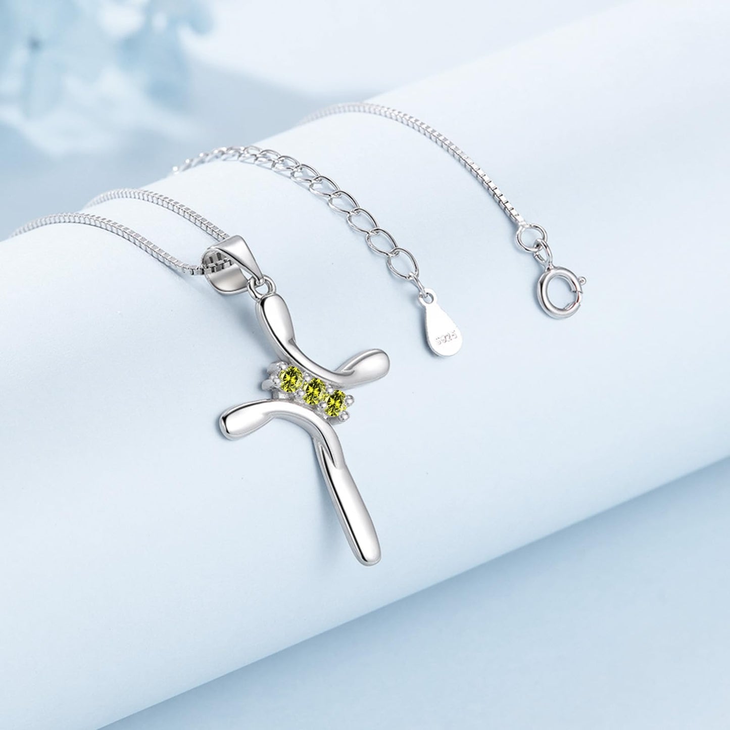 EVERU S925 Sterling Silver Cross Necklace for Women Birthstone Necklace with Cubic Zirconia 18K Gold Plated Cross Pendant Jewelry Ideal Gift Green Peridot August