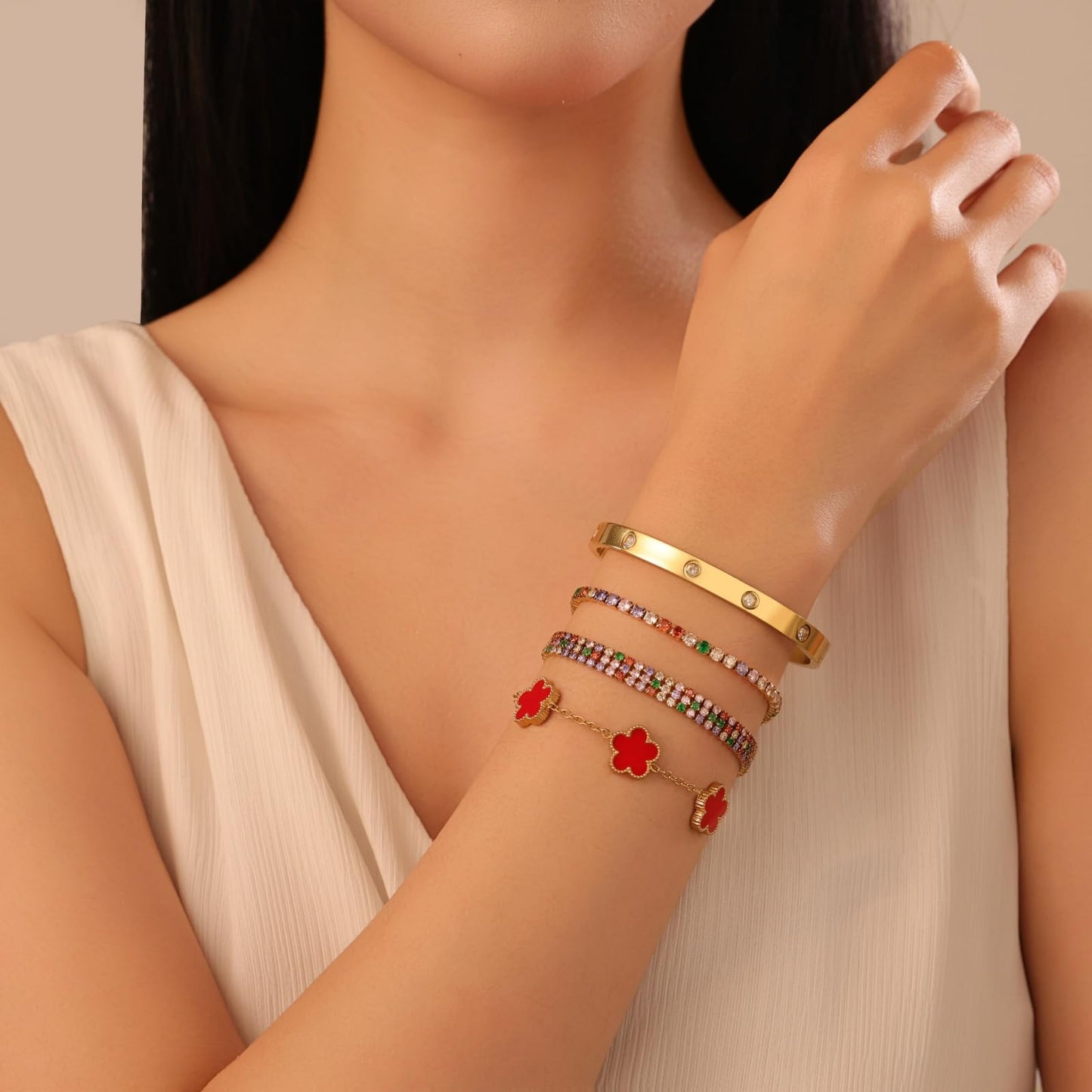 MVCOLEDY 18 K Gold Plated Love Bracelet Stack for Women 4-Piece Bracelet Shell Floral Clover Chain, Tennis Chain and Crystal Gold Bangle, Love Bracelet Design Gift Jewelry for Valentines Day