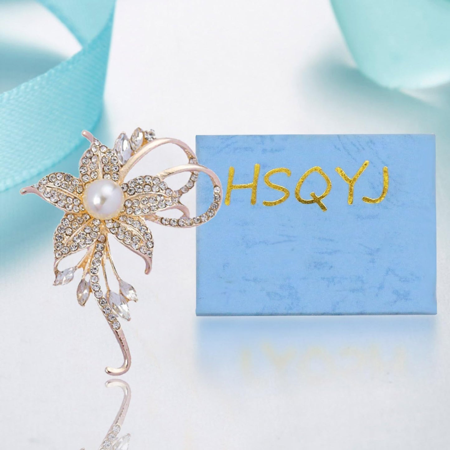 Gold Silver Flower Crystal Brooches Pins Fashion Beautiful Created Rhinestone Pearl Floral Brooch Good Idea for Party Dance Wedding Banquet for Elegant Women Girl(Gold Flower)