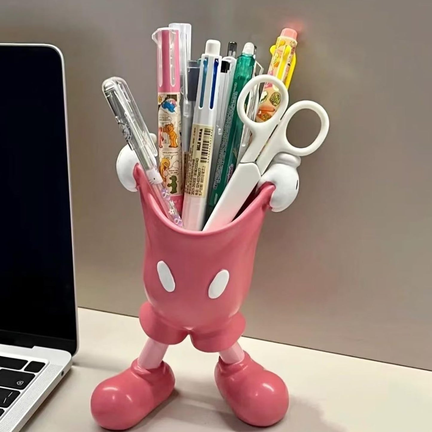 FUEMEILY Cute Mouse Pen Holder for Desk, Cartoon Mouse Vase Makeup Brush Holder, Birthday Party Supplies Gift for Home Decoration