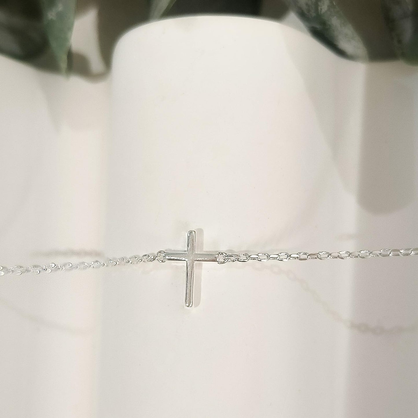 HAXIYA Cross Necklace for Women Dainty Sterling Silver Plated Small Cross Pendant Necklaces Simple Silver Cross Choker Trendy Cute Cross Pendant Chain Faith for Women Jewelry Gift