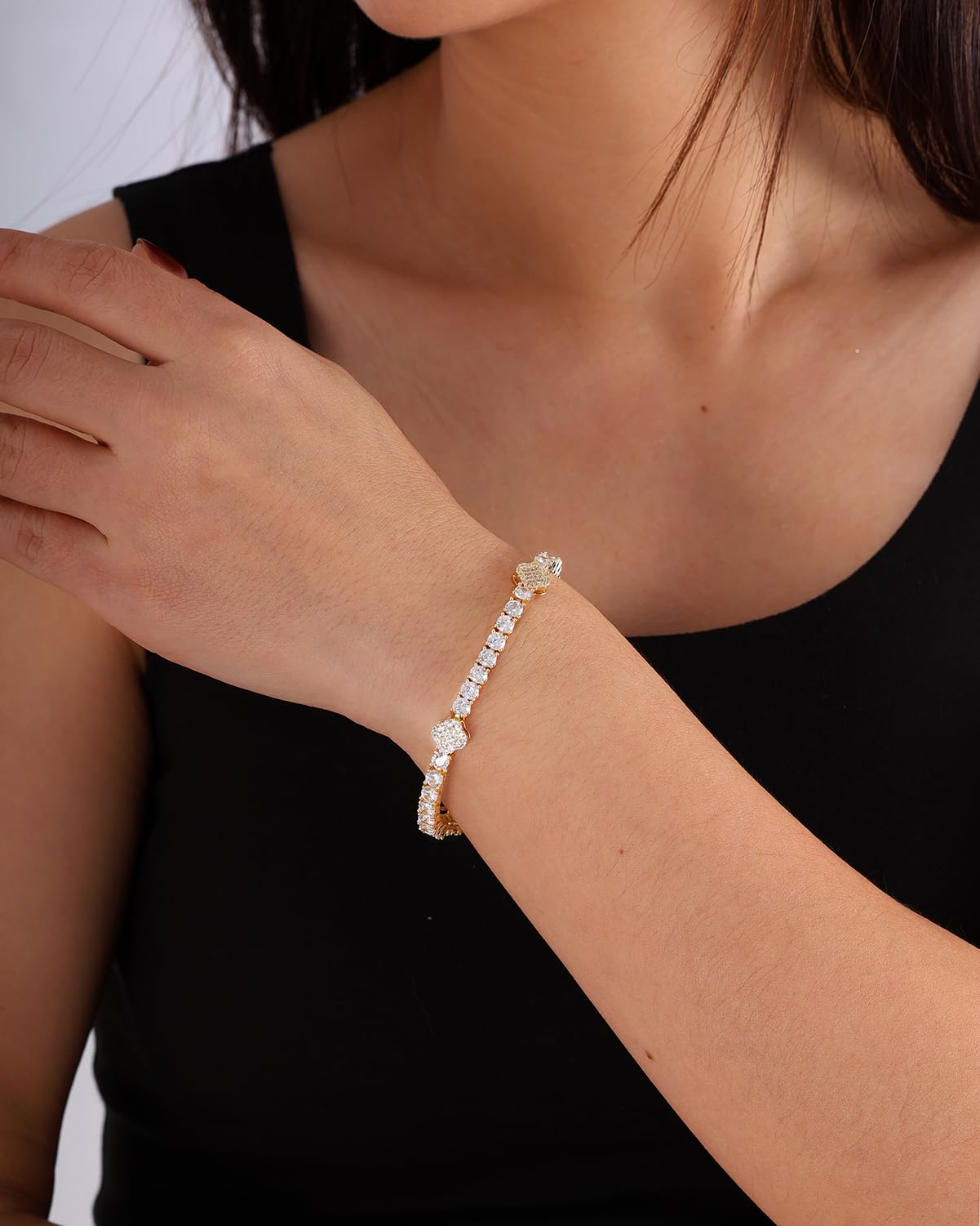 LuxeFlex 4mm Iced Out Clover Tennis Bracelet, White Gold Plated with 5A Zircon Stones, Handmade exquisite Hip Hop Jewelry, Perfect Unisex Gift (Gold-All stone,7)