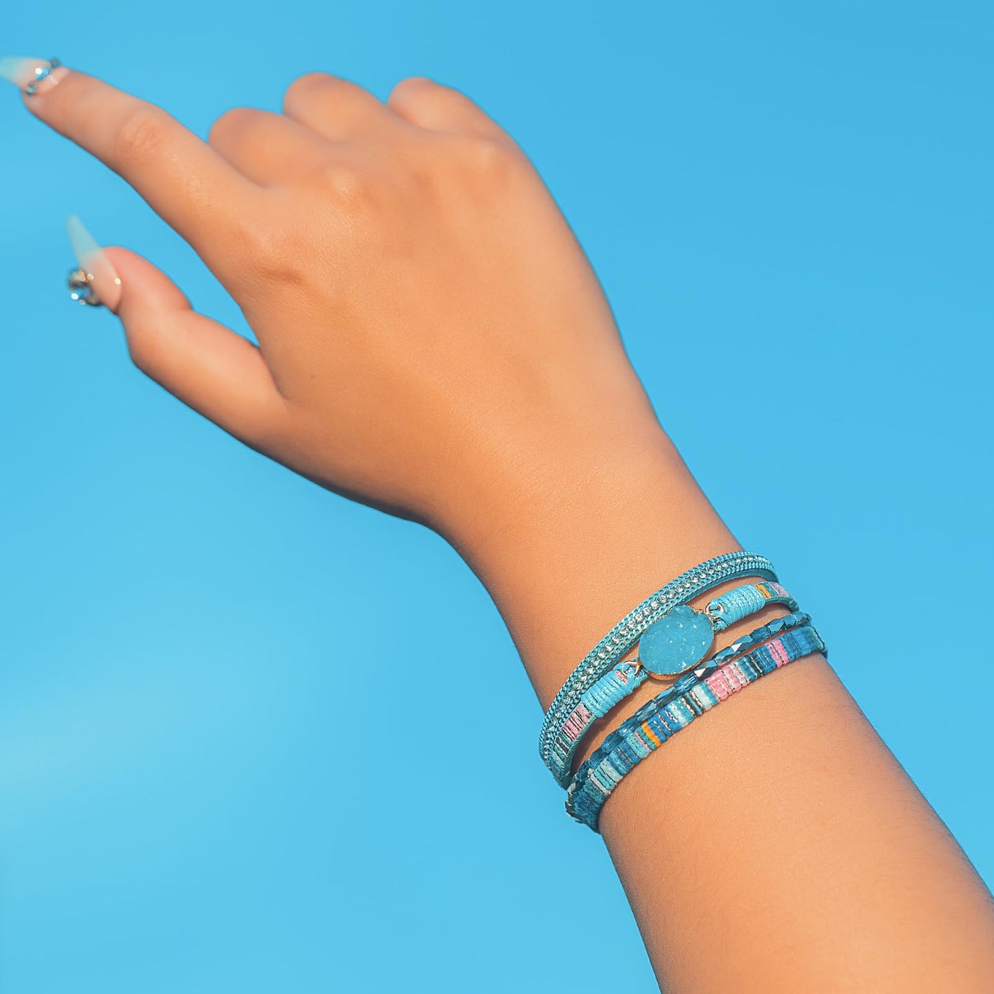 FANCY SHINY Boho Leather Wrap Bracelet Stackable Chunky Crystal Cuff Bracelets with Magnetic Clasp Cowboy Cowgirl Western Summer Beach Outfits Jewelry Gifts for Women (7.7", Boho Blue)