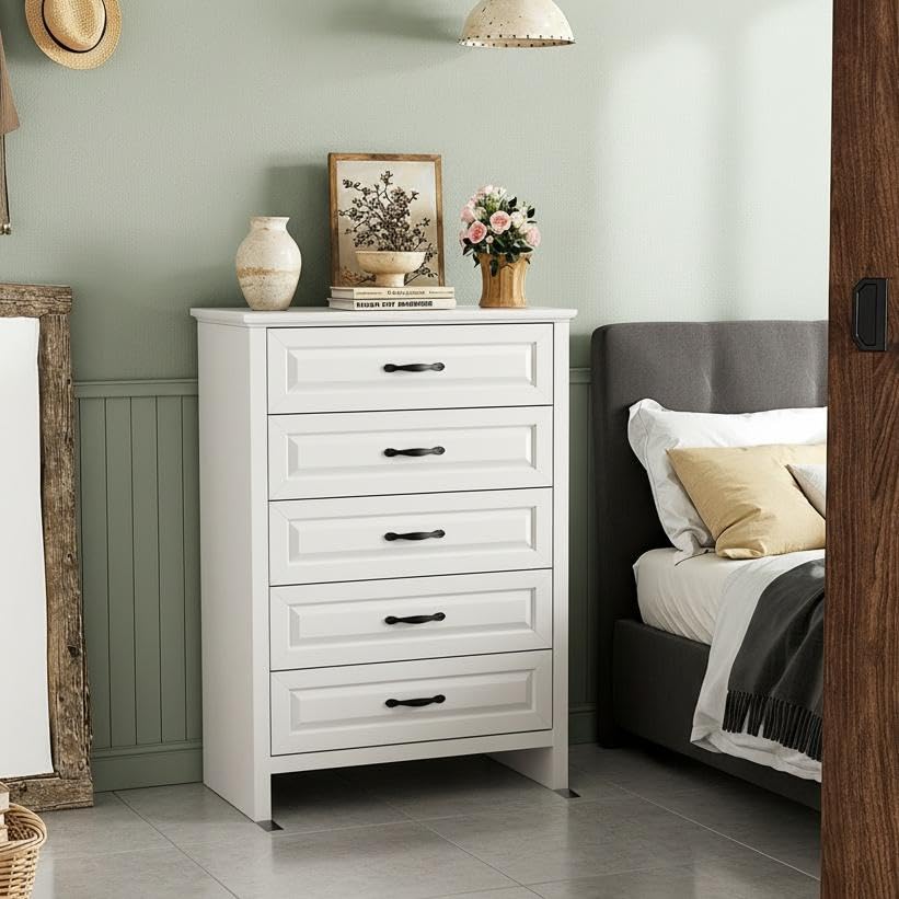 Marsail Farmhouse 5 Drawer Dresser, Wood Chest of Drawers with Natural Texture, Smooth Gliding Drawers, Versatile Storage Organizer Cabinet for Bedroom & Living Room, White