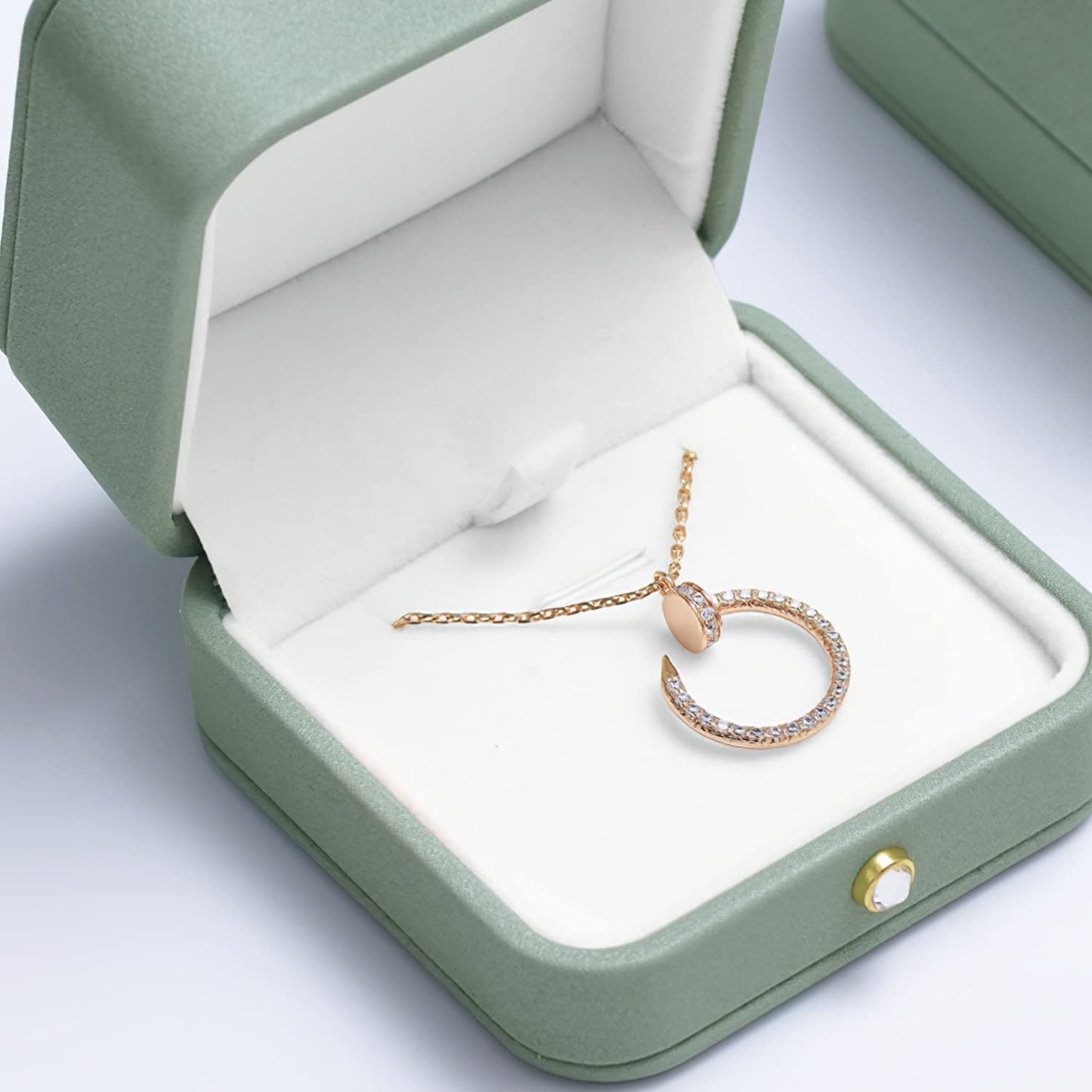 Woodten Premium Green Leather Necklace Pendant Box Velvet Interior Jewelry Gift Box for Pendant Necklace