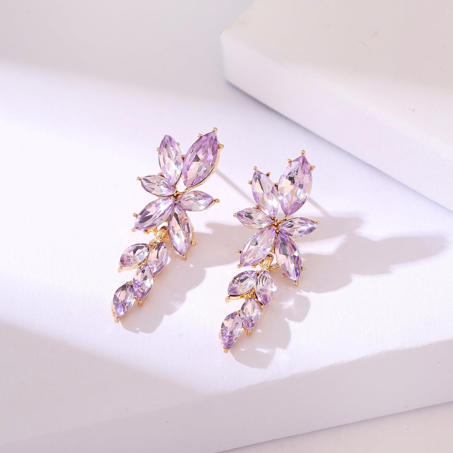 ATIMIGO Elegant Light Purple Rhinestine Dangle Earrings Cluster Crystal Wedding Bridal Earrings for Brides Bridemaids Formal Prom Summer Drop Earrings for Women