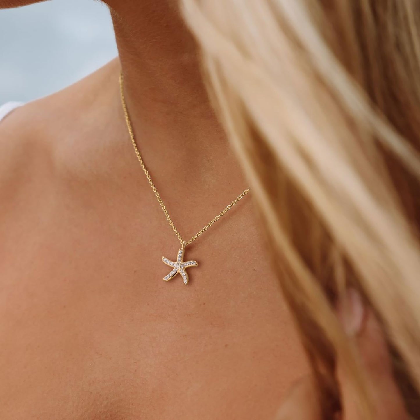GUOKE Starfish Necklaces - 14K Gold Plated Sea Starfish Necklace Gold Star Fish Simple Dainty Jewelry for Women