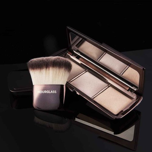 Hourglass Ambient Lighting Palette. Three-Shade Highlighting Palette for Your Best Complexion.Cruelty-Free and Vegan. VOL 1