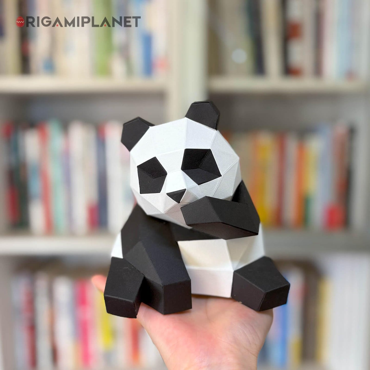 ORIGAMIPLANET 3D Panda Fanfan Origami Paper Craft Kit, Fun DIY Pre-Cut 3D Paper Art Model for Teens & Adults, Easy Handmade Animal Figurine Sculpture Gift Set for Bookshelf Decoration