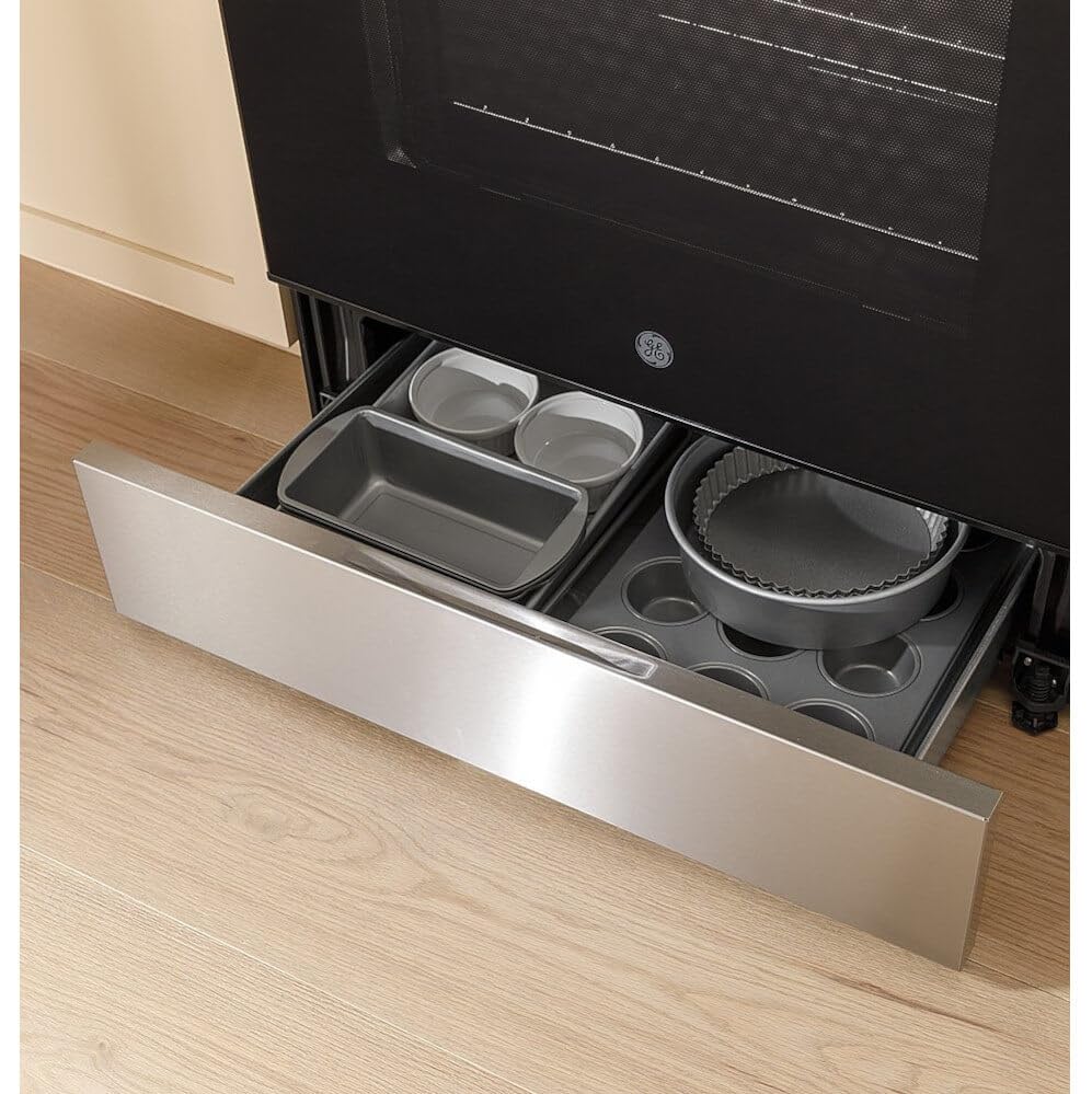 GE GRF400SVSS 5.3 Cu. Ft. Stainless Steel Freestanding Electric Range